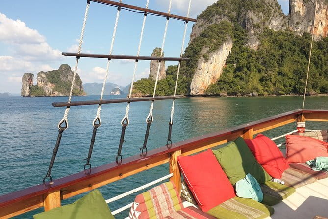 Full Day Phangnga Bay with Andaman Sea Kayak - Lunch on board: Thai buffet that doesn’t bulldoze your spice tolerance
