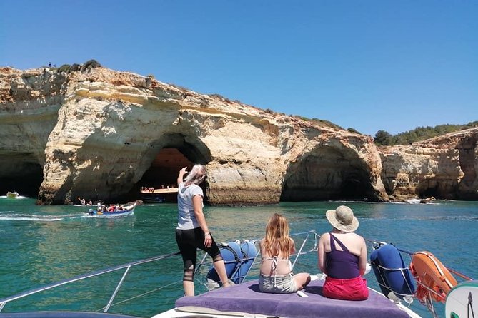 Full day private yacht from lagos with drinks, tapas, paddle boards and kayak - Drinks and Bluetooth Music: The Small Touch That Makes the Day Flow