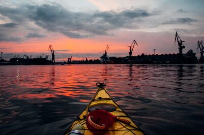 Gdansk: Sunset Kayak Tour - Getting Started at Dokowa 1 (and finding the red-container meeting spot)
