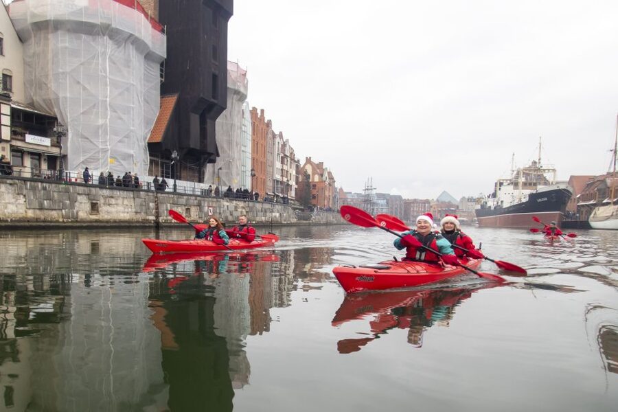 Gdansk: Winter Kayaking Tour - Weather, safety, and the non-negotiables