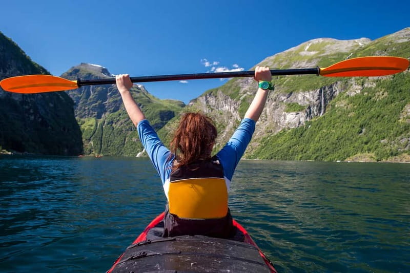 Geiranger: Guided Kayak Tour in Geiranger Fjord - Entering Geirangerfjord the Slow Way: Why This UNESCO Water Beats Boats