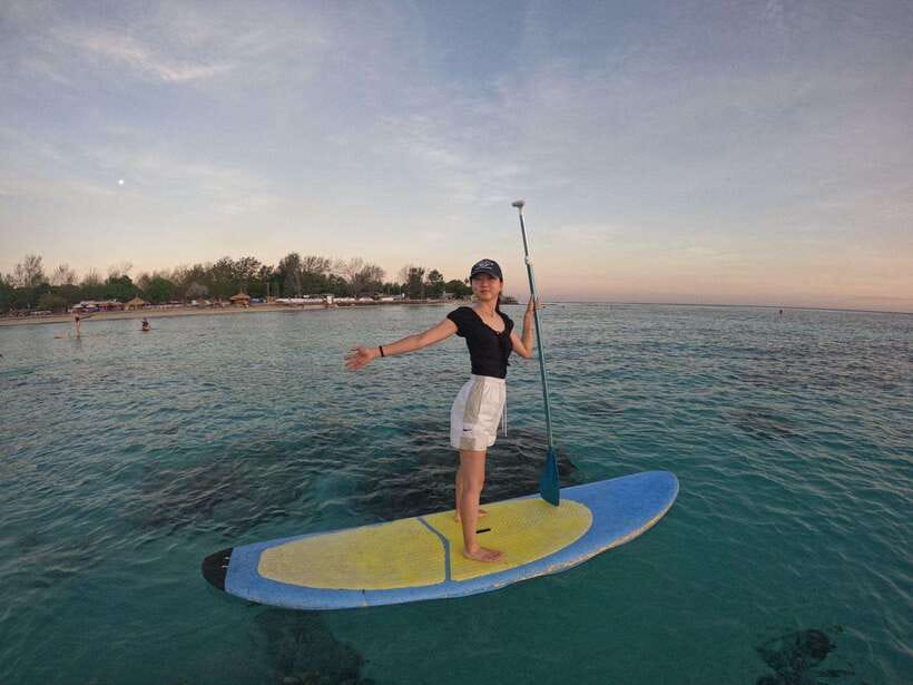 Gili sunrise stand-up paddle boarding (drone photoshoot) - Why a Gili sunrise SUP is worth it