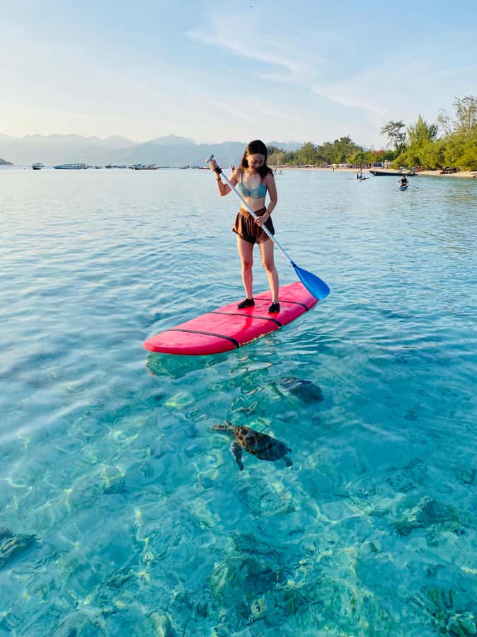 Gili SUP Or Kayak With Drone Shoot . Daylight Or Sunrise - Sunrise or Daylight: Choosing the Right Light for Drone Filming