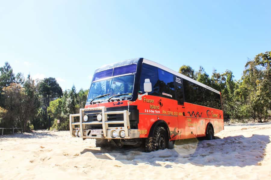 Gold Coast: Moreton Island Day Trip Kayak & Sandboarding - Getting to Moreton Island from Surfers Paradise