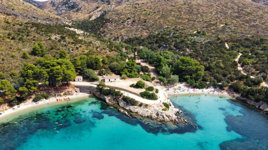 Golfo Aranci: Kayak Tour with Dolphins and Aperitif - The Sardinian apéritif on Figarolo: simple food, perfect timing