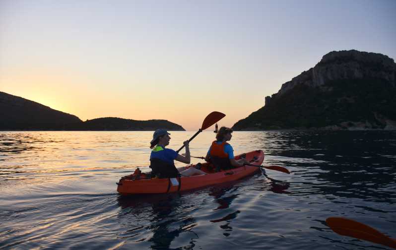 Golfo Aranci: Sunrise Dolphin Kayak Tour with Breakfast - Key things I’d prioritize before you book