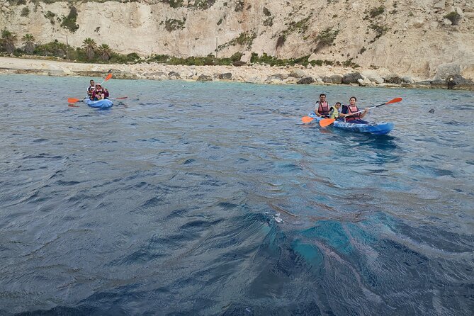 Gozo: 1 hour Kayak + Cave Tour + Blue Lagoon Drop off - The kayak segment: practical paddling plus Hondoq coastline views