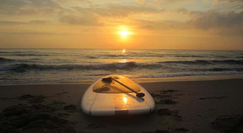Gran Canaria: Stand-Up Paddle Lesson & Snorkeling Tour - Beach lesson that gets your balance working fast