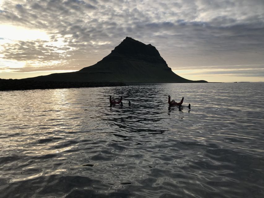 Grundarfjörður: Midnight Sun Kayaking Adventure - Price and timing: what $155 buys you in real value