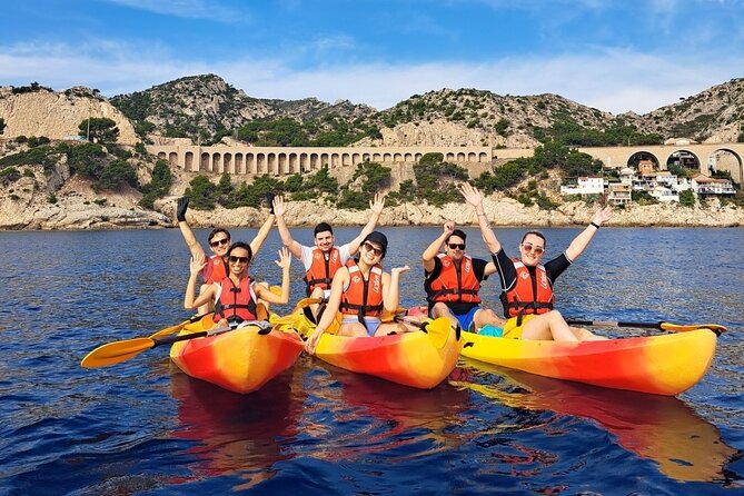 Guided kayak excursion in creeks - Quick Hits
