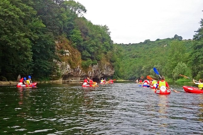 Guided kayaking on the Nalón river Oviedo - Practical tips to make the day smoother (and drier)