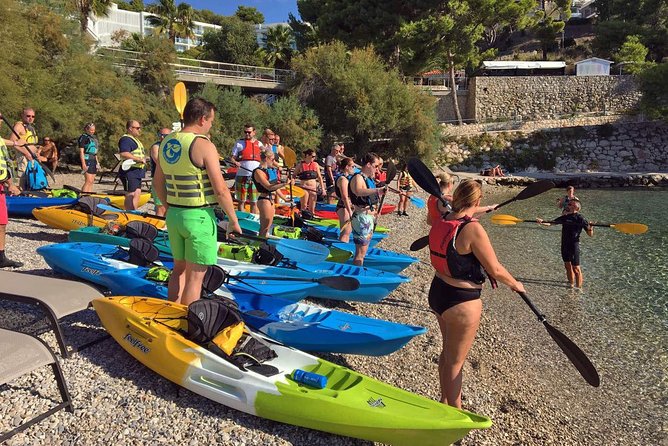 Guided kayaking tour to Pakleni islands - Stop 1: Pakleni Islands, the coves, and those short paddle breaks
