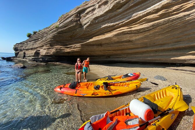 Guided sea kayak trip in Cap d’Agde - Volcanic Cliffs and Legends: Why the Story Matters on a Kayak