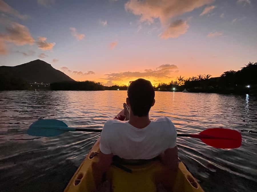 Guided Sundowner Kayak Tour - Why This Sundowner Kayak Feels Different Than a Beach Sunset