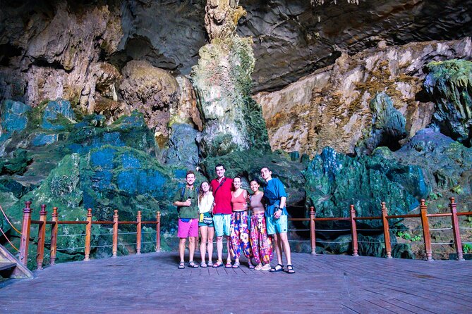 Ha Long Bay Cruise Day Tour-Cave, Kayaking,Ti top island & Lunch - Luon Cave by kayak or bamboo boat: up close, not just photos
