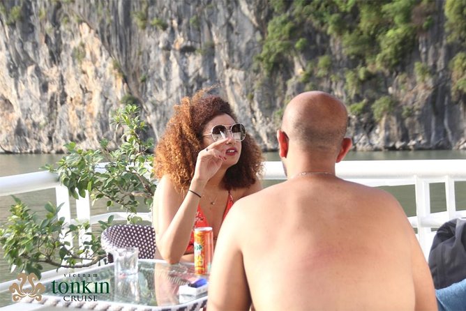 Ha Long Bay Cruise Day Tour with lunch, kayaking, surprise cave & titop island - Optional kayaking and how it changes your day