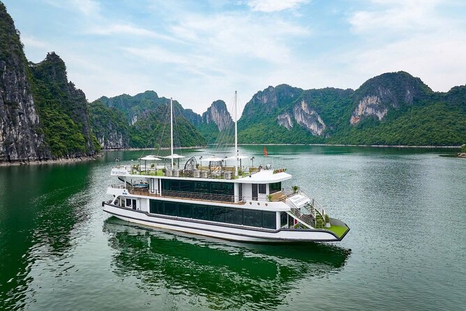 Ha Long Bay Luxury Day Cruise with Buffet Lunch, Caves & Kayaking - Entering Ha Long Bay Day-Cruise Mode From Hanoi