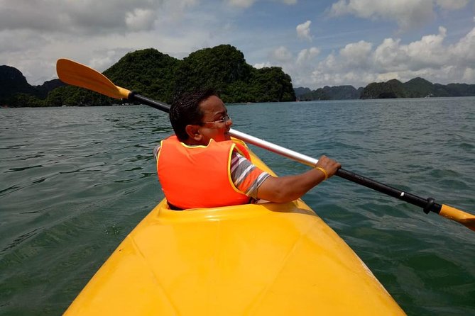 Ha Long Bay Six Hours Trip Kayaking & Swimming on Beach - Beach Swimming Time: The Fun Part, With the Usual Practical Caveats