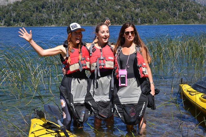 Half a day of kayaking on Lake Moreno in private service - Stop at Parque Municipal Llao Llao: why a “break” is part of the experience