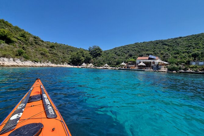 Half-day kayak tour from Hvar town - Returning to Križna harbour: how the circular route keeps it fresh
