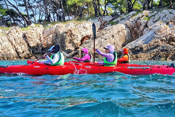 Half Day Paklinski Islands Sea Kayak Tour - Jerolim Island: Calm Coves and Easy Swimming