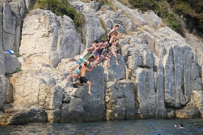 Half-Day Split Sea Kayak Adventure - How four hours works on the water: active, not exhausting