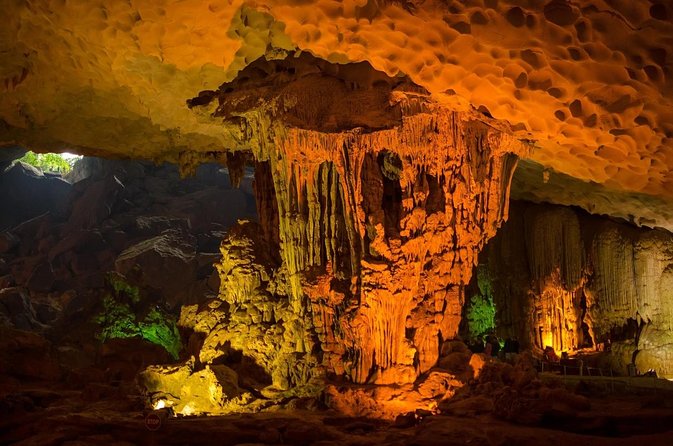 Halong 6 hours Boat tour with Cave, Kayak, lunch, transfer high-way from Hanoi - Key Things That Make This Halong Bay Tour Worth Your Time