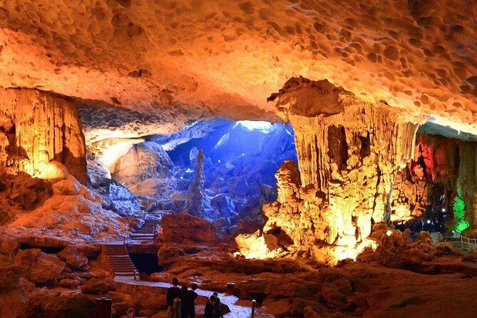 Halong 6 hours Boat tour with Cave, Kayak, lunch, transfer high-way from Hanoi - Hang Luon Cave Lagoon: Kayak Time vs Bamboo Boat Row
