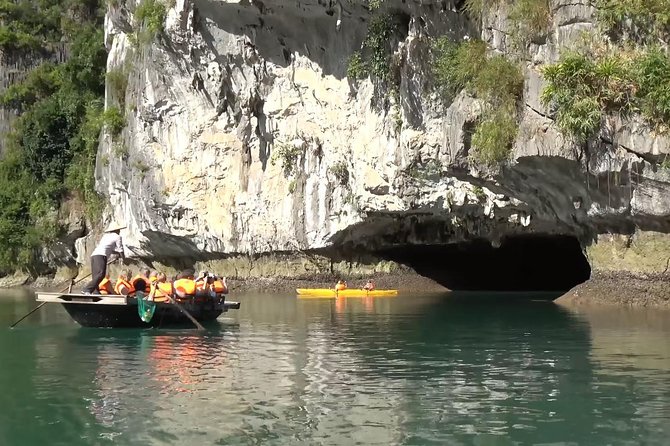 Halong 6 hours Boat tour with Cave, Kayak, lunch, transfer high-way from Hanoi - The Cruise Port and the Short Pre-Cruise Stop