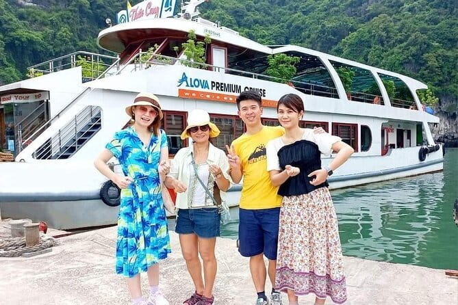 Halong bay 4 hours boat tour from Halong city with 2 caves, kayak - Dong Thien Cung cave: stairs, lighting, and the “big first impression”