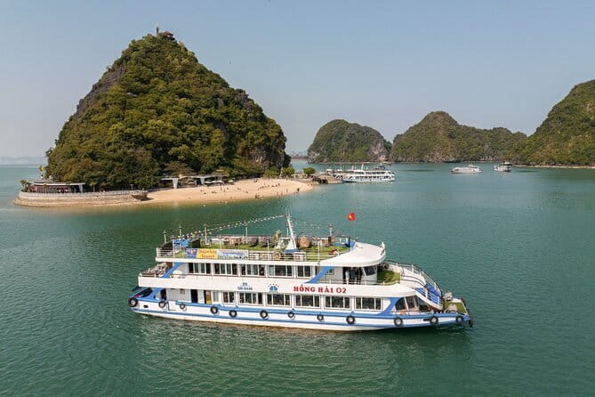 Halong bay 4 hours boat tour from Halong city with 2 caves, kayak - Price and what you actually get for $131