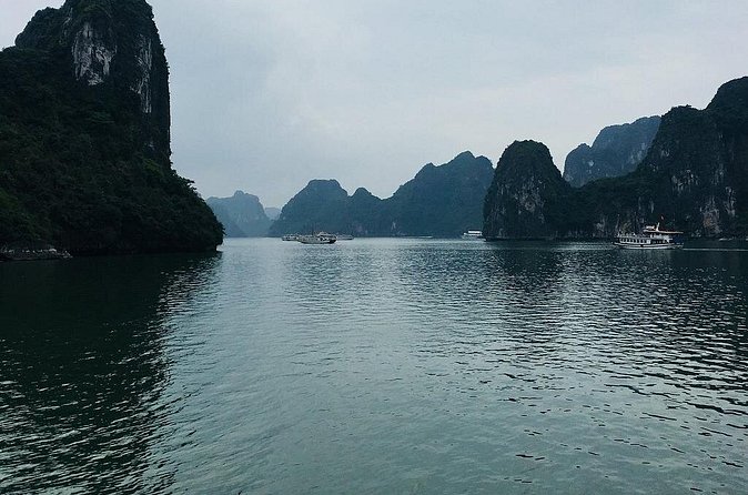 Halong Bay Cruise Tour from Hanoi with Kayak Adventure - How much time you really get on the bay (and why it can feel “long”)