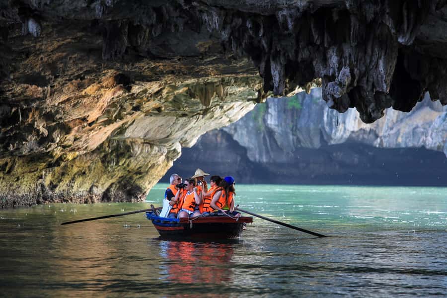 Halong Bay: Day Cruise with Caves, Kayaking & Sunset Party - Hanoi to Tuan Chau Harbor: The Fast Ride Sets the Tone
