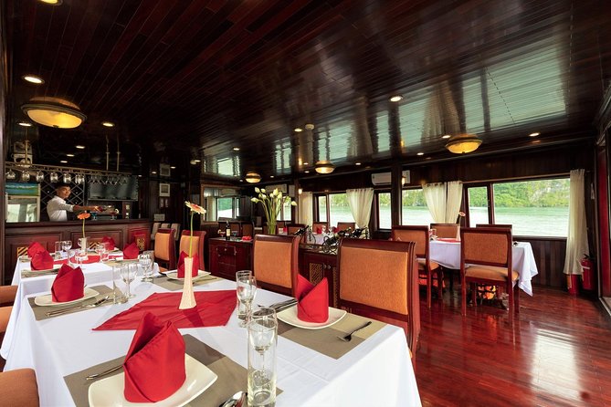 Halong bay deluxe cruise 2 days/ 1 night: kayaking, titop island, surprise cave - Kayaking in Tranquil Lagoons: The Best Time to Slow Down