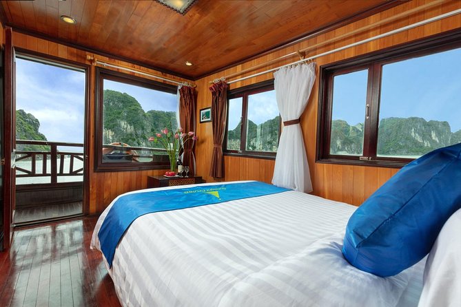 Halong bay deluxe cruise 2 days/ 1 night: kayaking, titop island, surprise cave - Your Cabin: Air-Conditioning and Hot Water, Plus the Reality Check