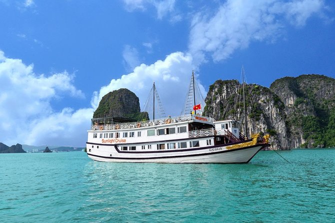 Halong bay Deluxe Cruise 2D/1N: Kayaking, swimming, Titop island & surprise cave - From Hanoi to the harbor: pickup timing that matters
