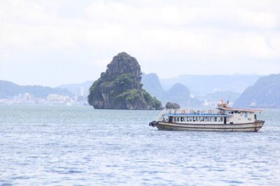 Halong bay Full Day Cruise trip: kayaking, surprise cave, titop island, lunch - Getting on the Boat: The Part That Makes the Day Trip Feel Worth It