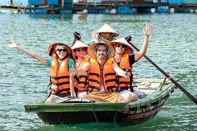 Halong Bay Full-Day with 6 Hour Cruise Kayaking, Swimming, Lunch - Hang Luon water cave: kayaking or bamboo boat choice