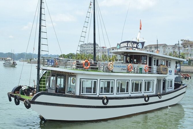 Halong Bay Full-Day with 6 Hour Cruise Kayaking, Swimming, Lunch - Ti Top Island viewpoint: the one-hour payoff