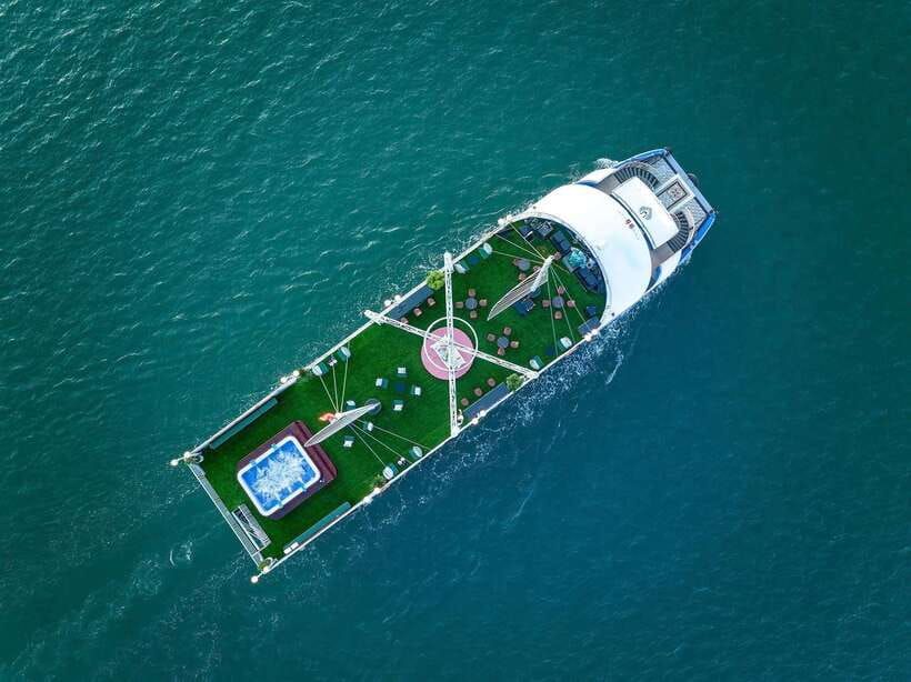 Halong Bay Luxury Cruise: Kayak&Swim,Cave, Party BEST SELLER - Hanoi pick-up and the ride to Quang Ninh: what to plan for