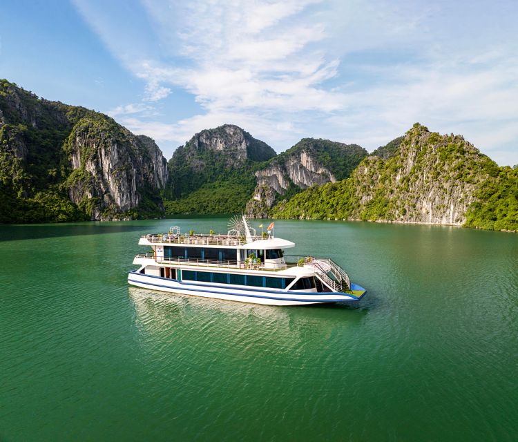 Halong Bay Luxury Cruise with Kayaking & Lunch Buffet - Hanoi Pickup and Getting to Tuan Chau Marina Without Losing the Day