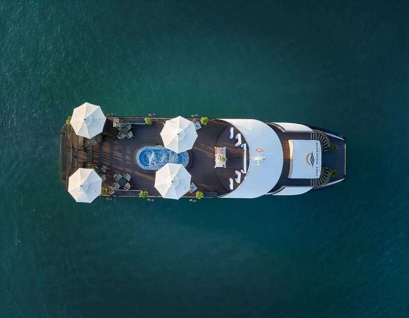 Halong Bay: Luxury Day Cruise with Buffet, Kayak, Swim - First Look at Halong: Welcome Drink, Then Buffet Lunch