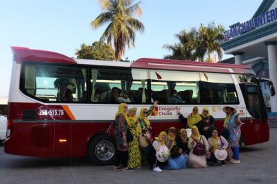 Halong Islands, Caves, Kayak, Lunch Day Tour w Dragonfly Cruise - Getting from Hanoi: private transfer expectations (and the one catch)