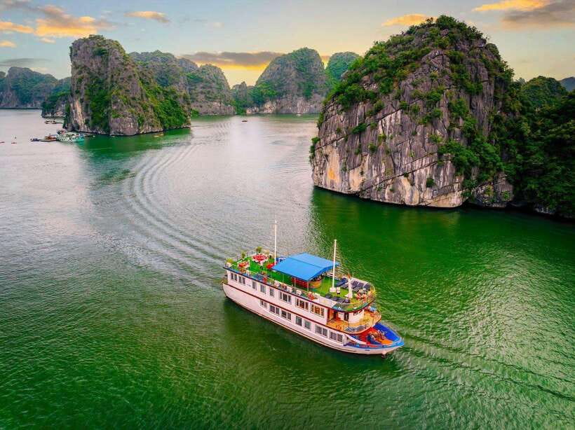 Hanoi: 2-Day Ha Long and Lan Ha Bay Cruise with Kayaking - The Activities That Make This Cruise Worth It