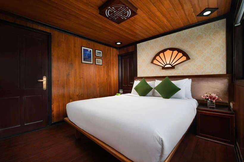 Hanoi: 2-Day Halong Bay Boutique Cruise with Kayaking - Who this cruise suits best (and who should think twice)