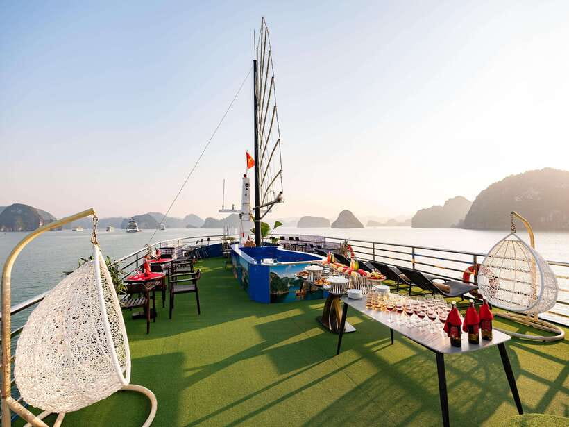 Hanoi: Halong Bay Cruise, Amazing Cave, Titov Island & Kayak - Who this tour suits best (and who should skip it)