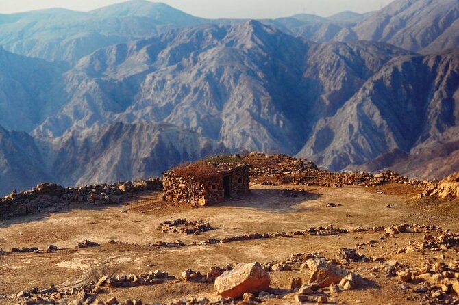 Hatta Heritage Village Tour from Dubai With Kayaking - Hatta Wadi Lake Park: an in-between breather