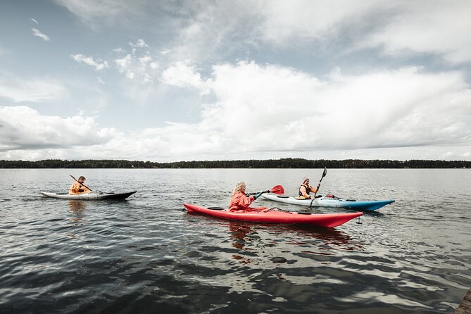 Helsinki by Kayak - The Eastern Helsinki archipelago route: rocky islands, sandy shores, and local waters