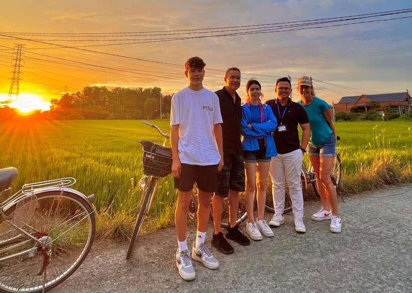 Ho Chi Minh City: 2-Day Bike & Kayak Mekong Delta Tour - Family Tiny Garden check-in, village biking, and fruit-and-rice views