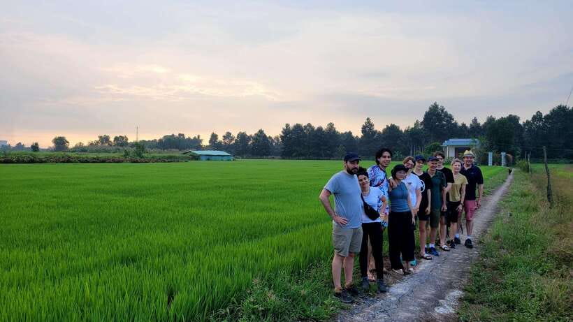 Ho Chi Minh City: 2-Day Bike & Kayak Mekong Delta Tour - Day 2 sunrise bike ride: the best time to see rice fields